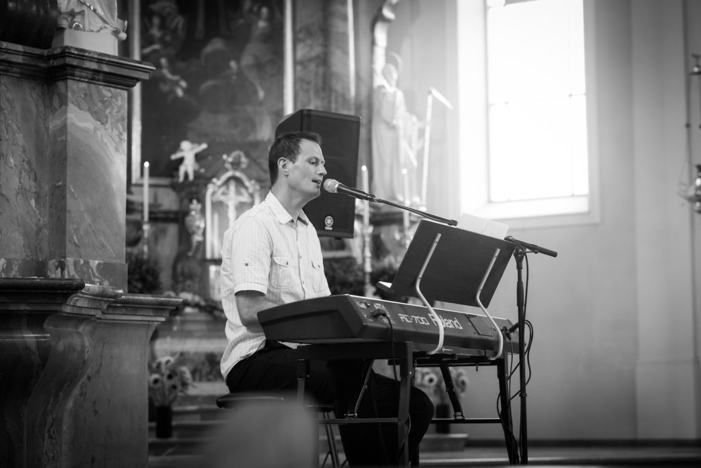 Trauung-Kirche-Lehman-Piano-Gesang